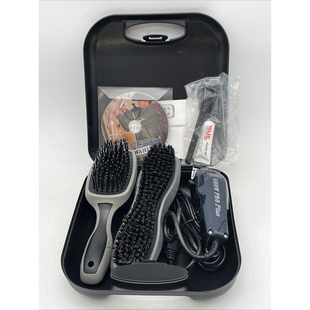 Wahl‎ Animal Grooming Clipper Kit Model ST w/ Case Brushes Manuals Tested